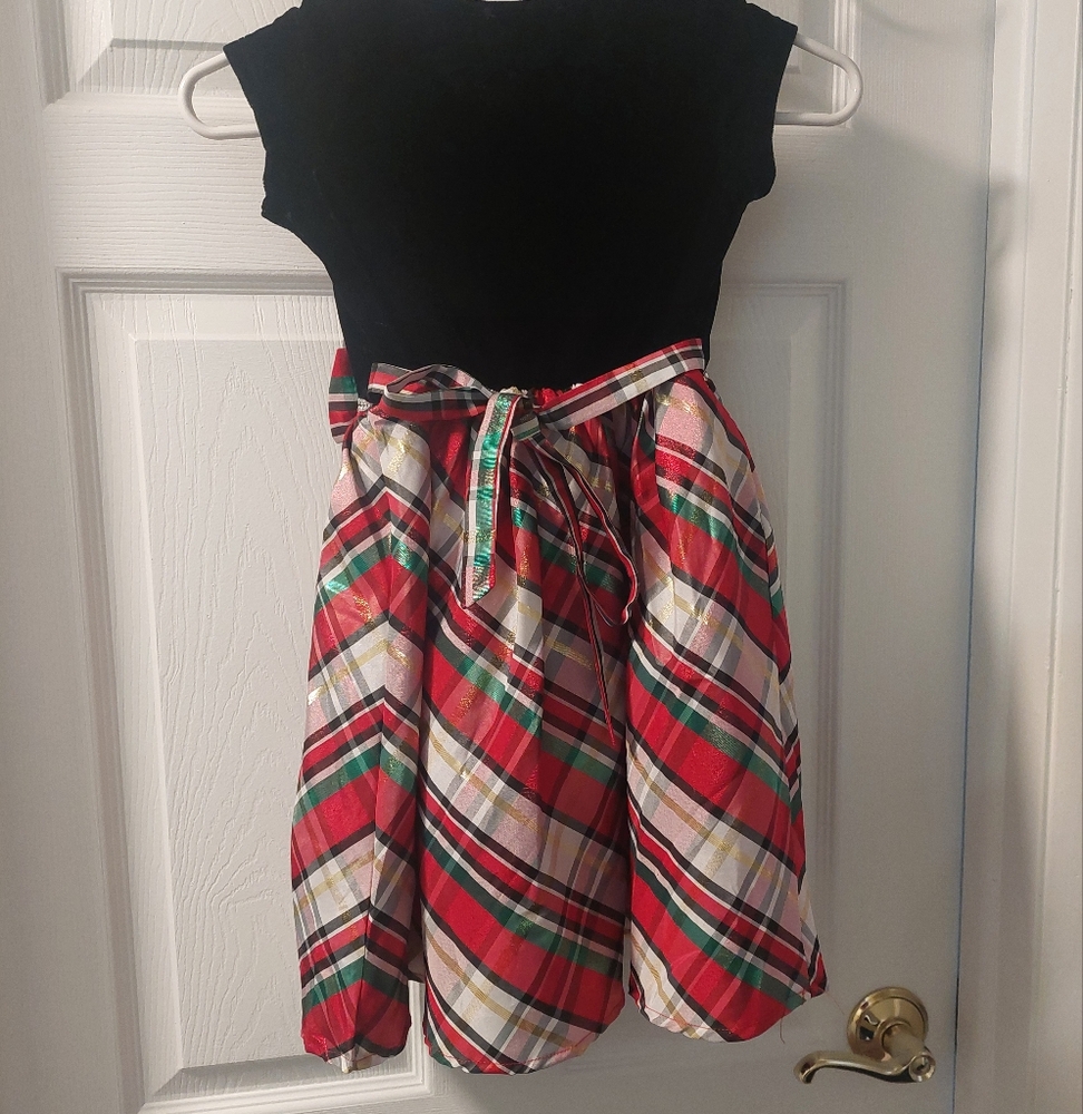 Tahari Girls Black Velvet & Tartan Plaid Holiday Dress - Picture 2 of 4